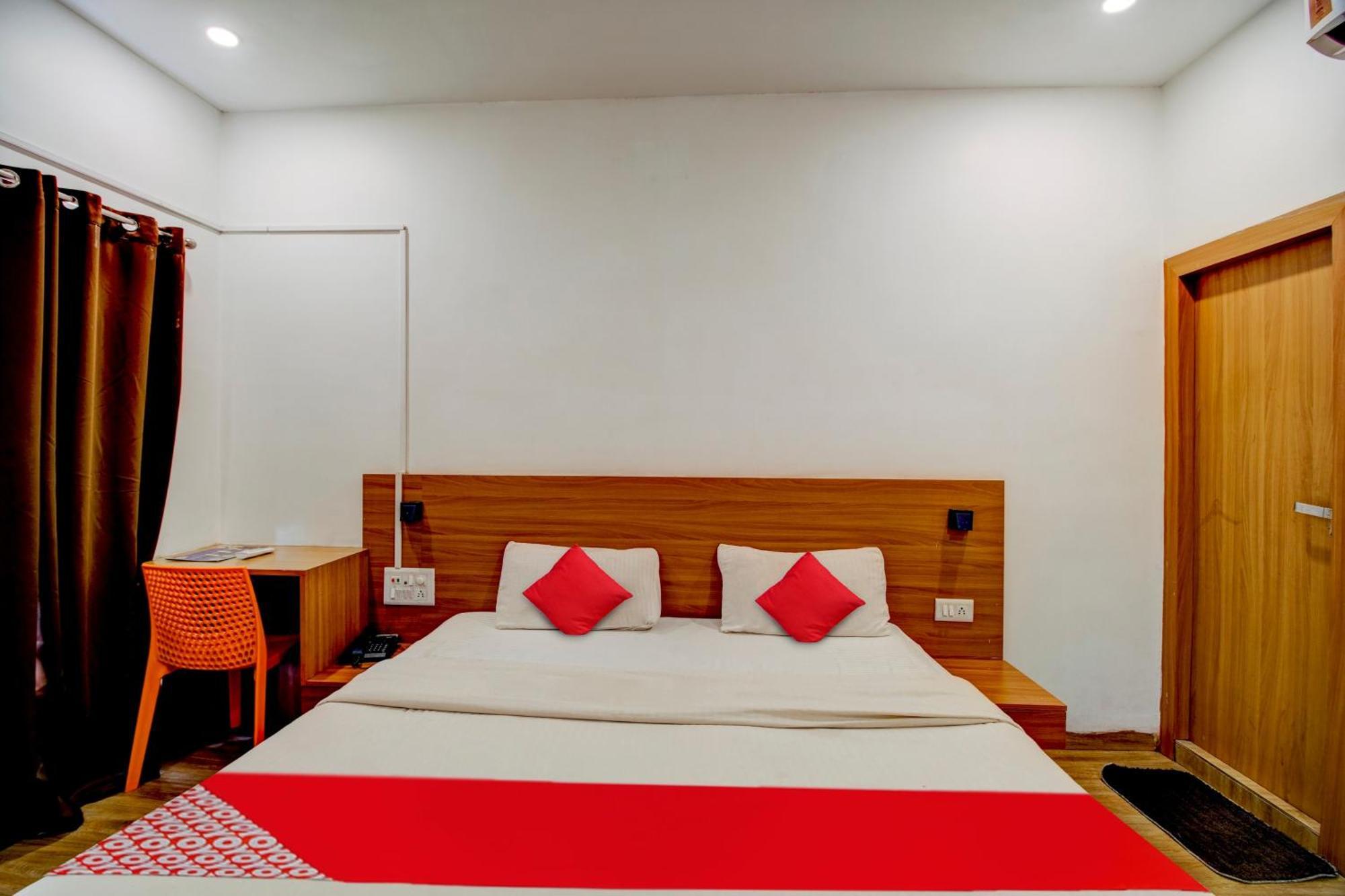 Hotel O Hill View Residency Near Aca Stadium Гувахати Экстерьер фото